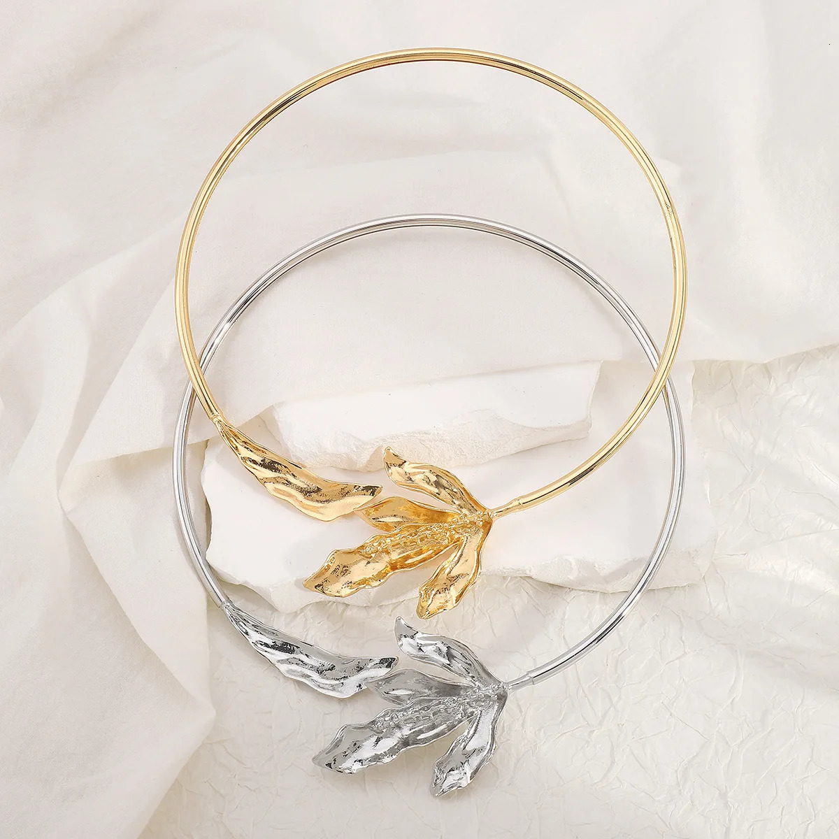 Gold Plated Flower Necklace Jewelry Choker Necklaces Vintage Plant Leaves Collar Bijoux Femmes Mum Girlfriend Gift 250716