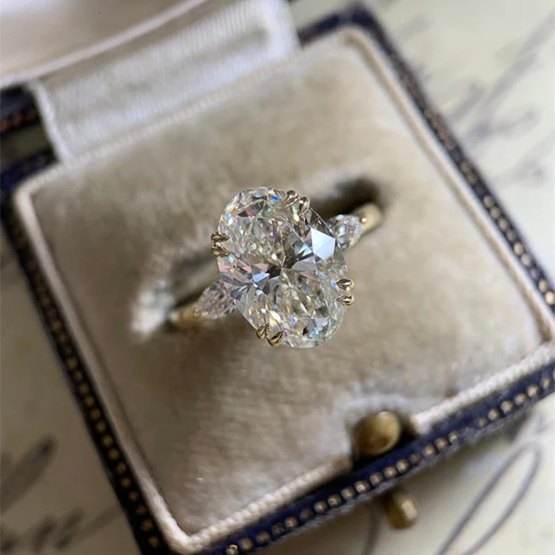CAOSHI Dainty Womens Finger Ring with Oval-shaped Crystal Delicate Vintage Style Accessories Temperament Lady Wedding Jewelry 250716