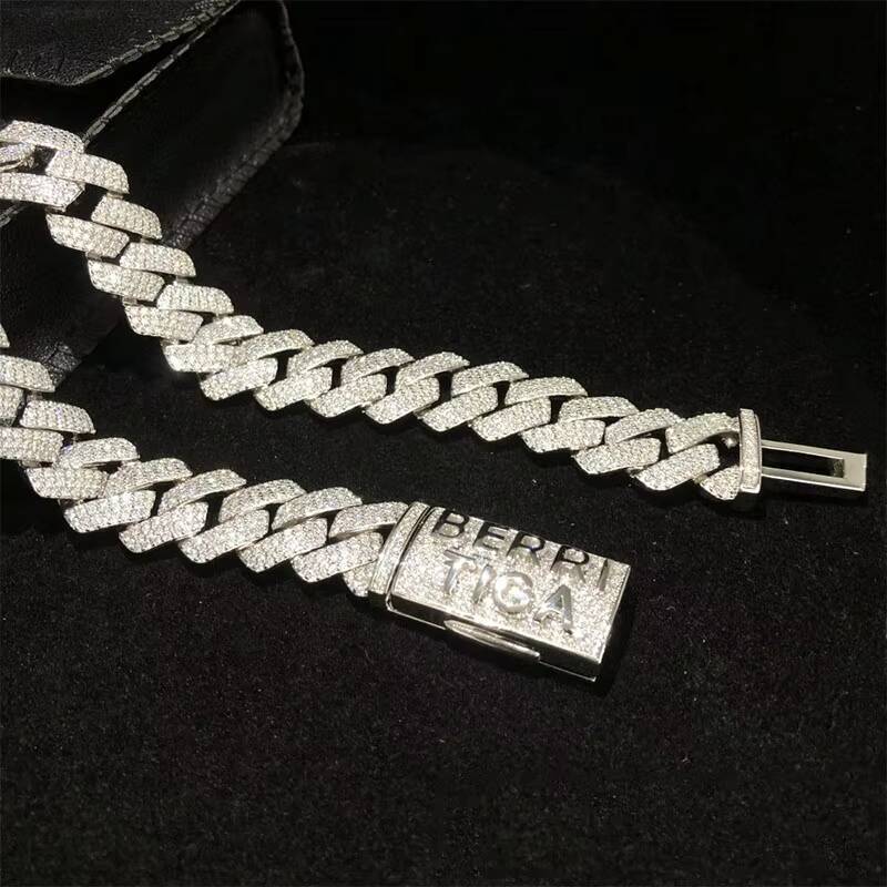 Hip Hop 925 Sterling Silver Iced Out Moissanite Miami Cuban Chain Link