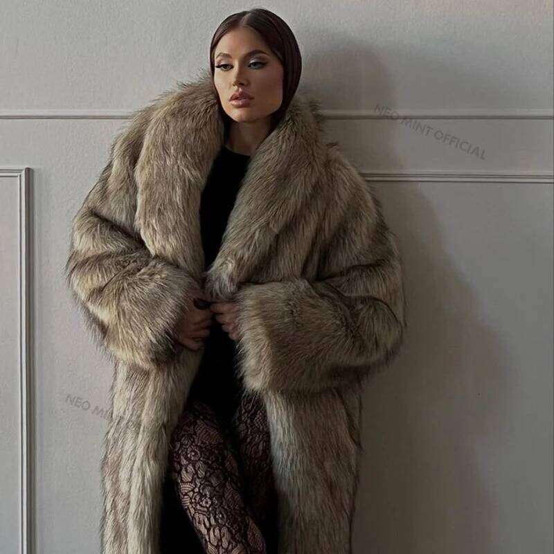 Designer Clothing Neo Mint Mob Wife Aesthetic Long Faux Coat Women Winter 2024 Fluffy Gradient Fox Fur Jacket Female Furry Overcoat Fashion