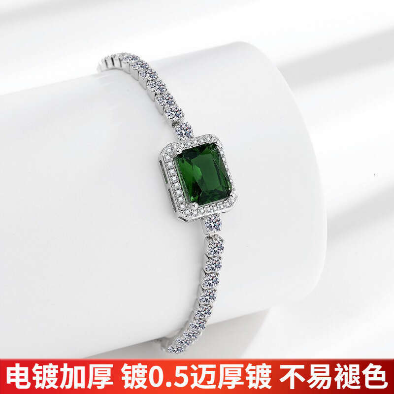 Sugar Cube Emerald Zircon Adjustable with Dias for Women, Pull-out Style Jewelry Bracelet 8d3