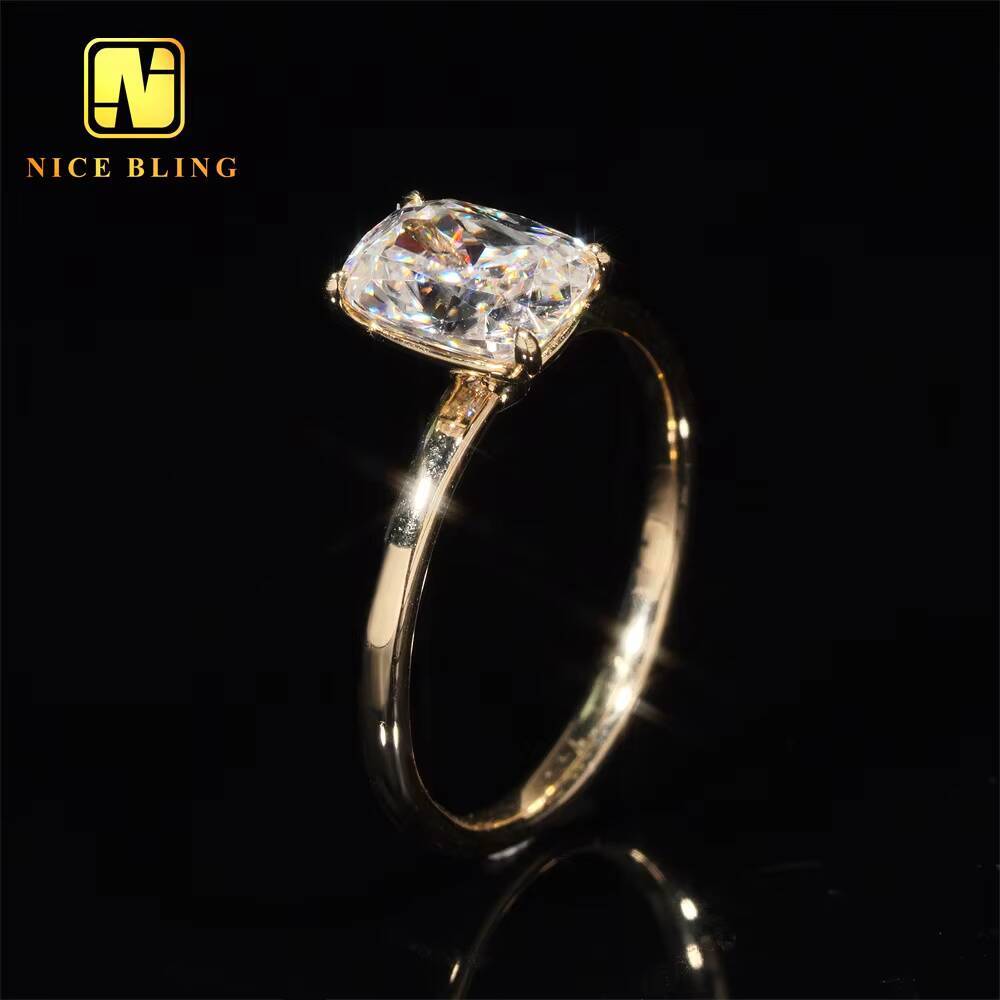 Fashion Diamond VVS Moissanite Wedding Ring 14K Gold Cushion Cut Ring Moissanite Engagement Ring for Men Women