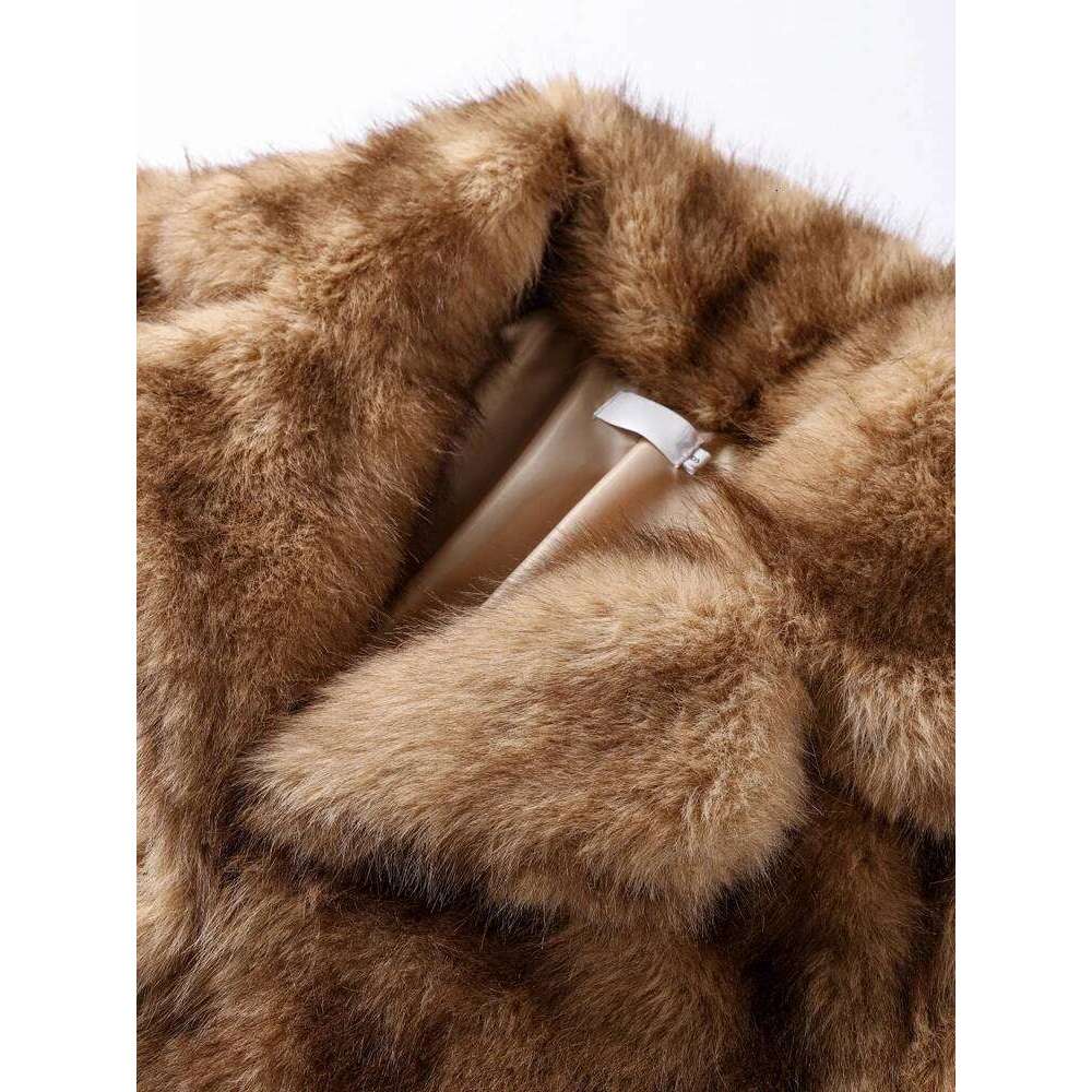 Designer Clothing Chic Faux Fur Warm Jacket For Women Vintage Full Sleeve Lapel Coats Lady Autumn Winter Elegant Thicken Female New Street Outwear Fas