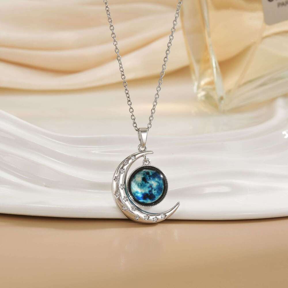 Galaxy Starry Sky Moon Pendant For Women Versatile Fashion Trend Titanium Steel Collarbone Chain Necklace 145
