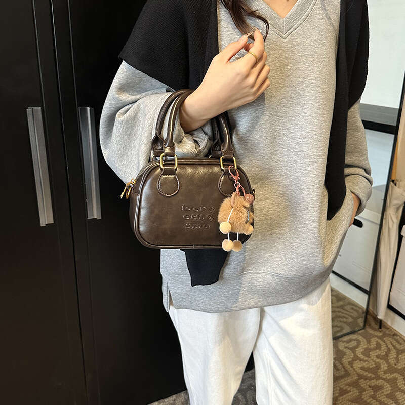 2025 New Autumn Winter Fashion Niche Korean Style Solid Color Single Shoulder Crossbody Bag