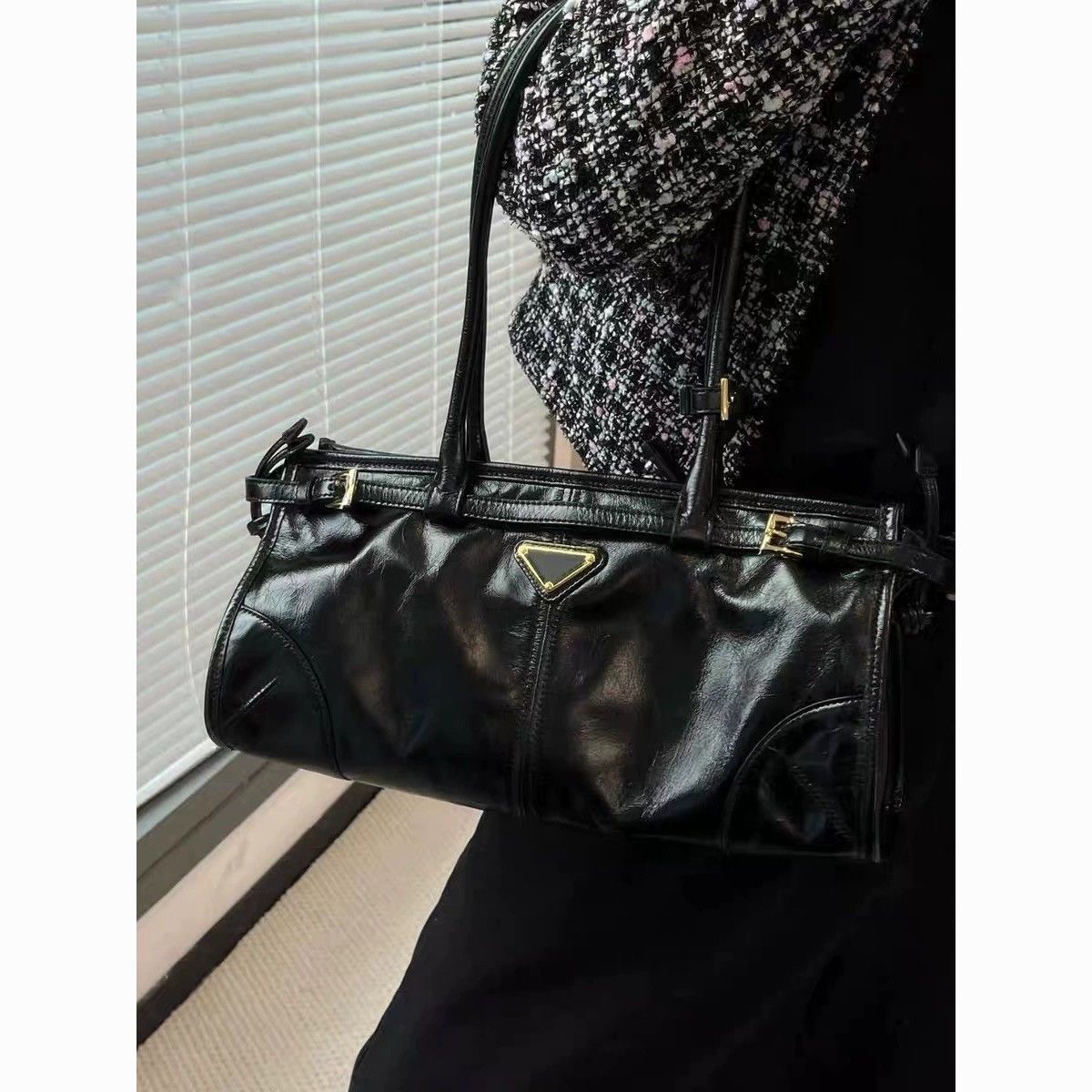 Designer Large Capacity Tote Women, Leather Shoulder Crossbody Handbag, Wallet Insert, Fashion Shopping Bag with Detachable Strap bags purses handbags