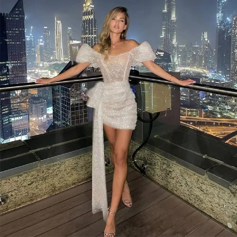 New Sexy Off The Shoulder Short Homecoming Dresses A-Line Beaded White Pleats Mini Graduation Cocktail Formal Prom Party Gown Customized Vestidos