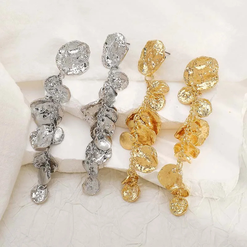 Vintage Metal Geometric Round Drop Earring for Women Exaggerated Gold Color Long Circle Pendant Earrings Jewelry Accessories 250716