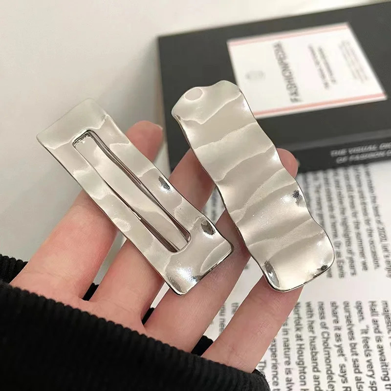Korean Version of Silver Wave Hair Clip With Side Bangs and Internet Celebrity Style Headwear Edge Clip 250716