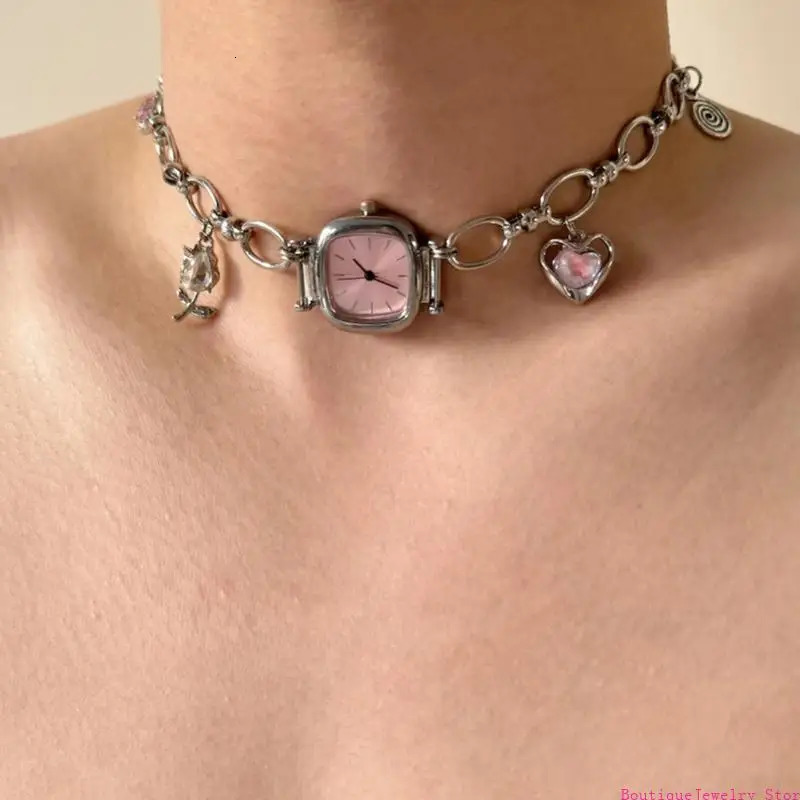 E1PE Heavy Duty Vintage Collarbone Chain Alloy Mechanical Watch Pendant Necklace Unique Sweet Cool Jewelry Gift for Women 250716