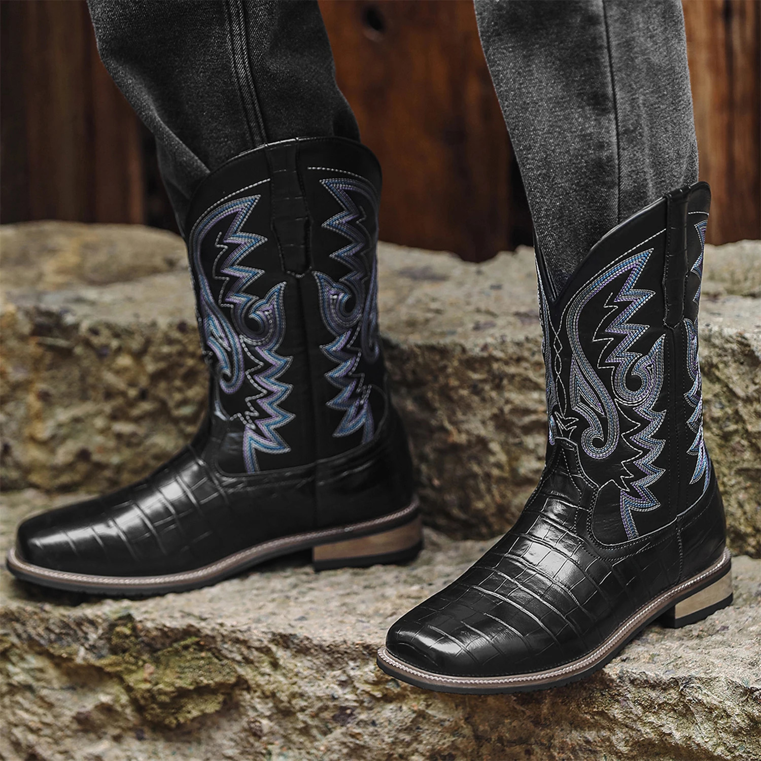 Cowboy Boots for Men - Mens Western Boots with Embroidery Square Toe Chunky Heel Durable and Fashionable Retro Classic Footwe 250715