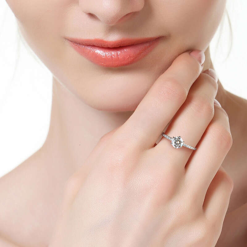 Hot Selling Six-Prong One fashion S Silver Qixi Valentine's Day Proposal Wedding Moissanite Ring 400