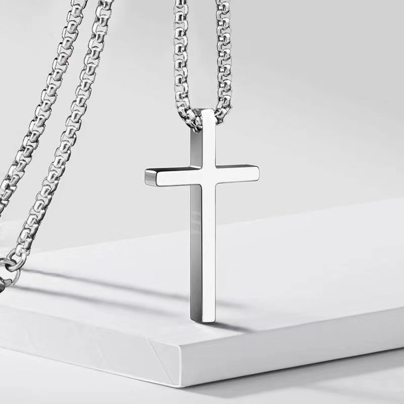 Vnox Cross Necklace for Men Women Silver Color Plain Cross Pendant Collar with Stainless Steel Box Chain 250715