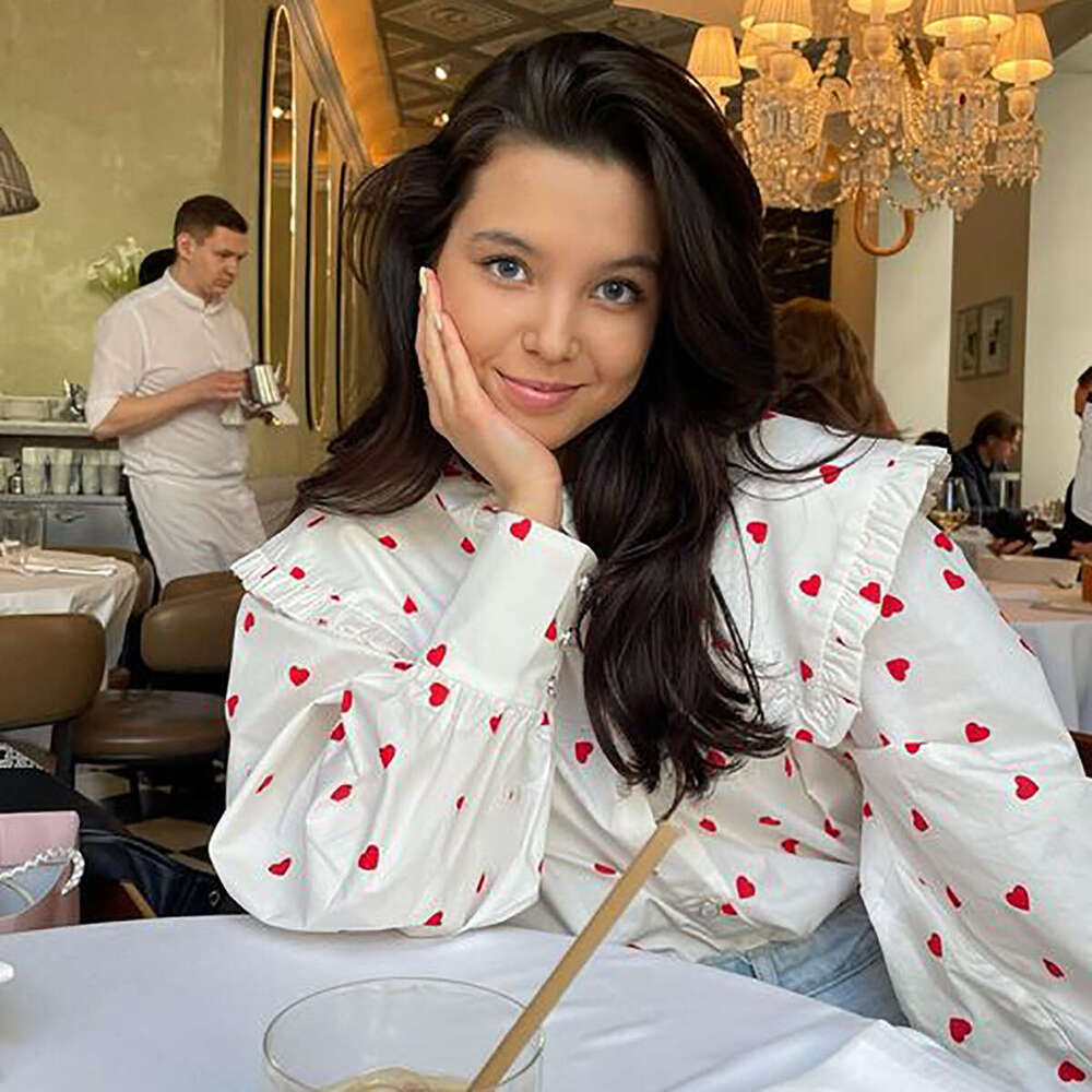 Summer New Red Heart Print Doll Collar Lantern Sleeve Shirt B5