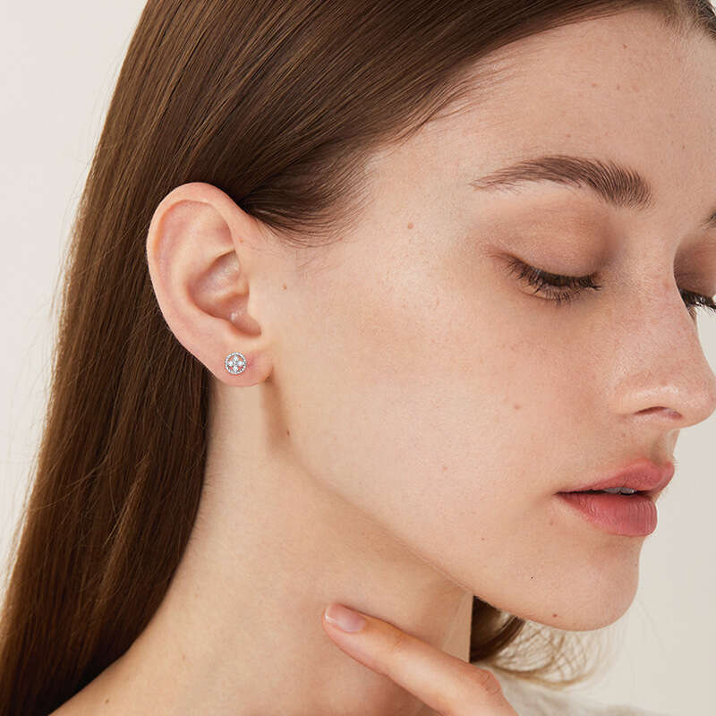 Four-Leaf Clover Moissanite For Pierced Ears, Sleep-Friendly, No Removal Needed, Pure Sier, Hypoallergenic, Simple Hoop Earrings B35