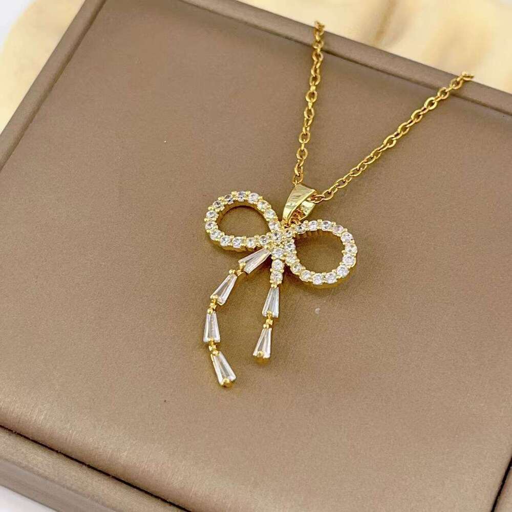 Fashion Jewelry New Full Dia Bow Necklace High-End Zircon Butterfly Pendant Design Sense Light Collarbone Chain Fd1