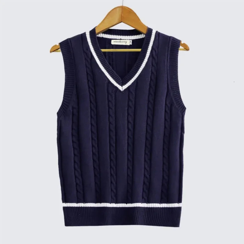 Striped White Knitted Sweaters for Men Blue Sleeveless Man Clothes V Neck Vest Red Waistcoat Jumpers Sweat-shirt Cigaret Cotton 250716
