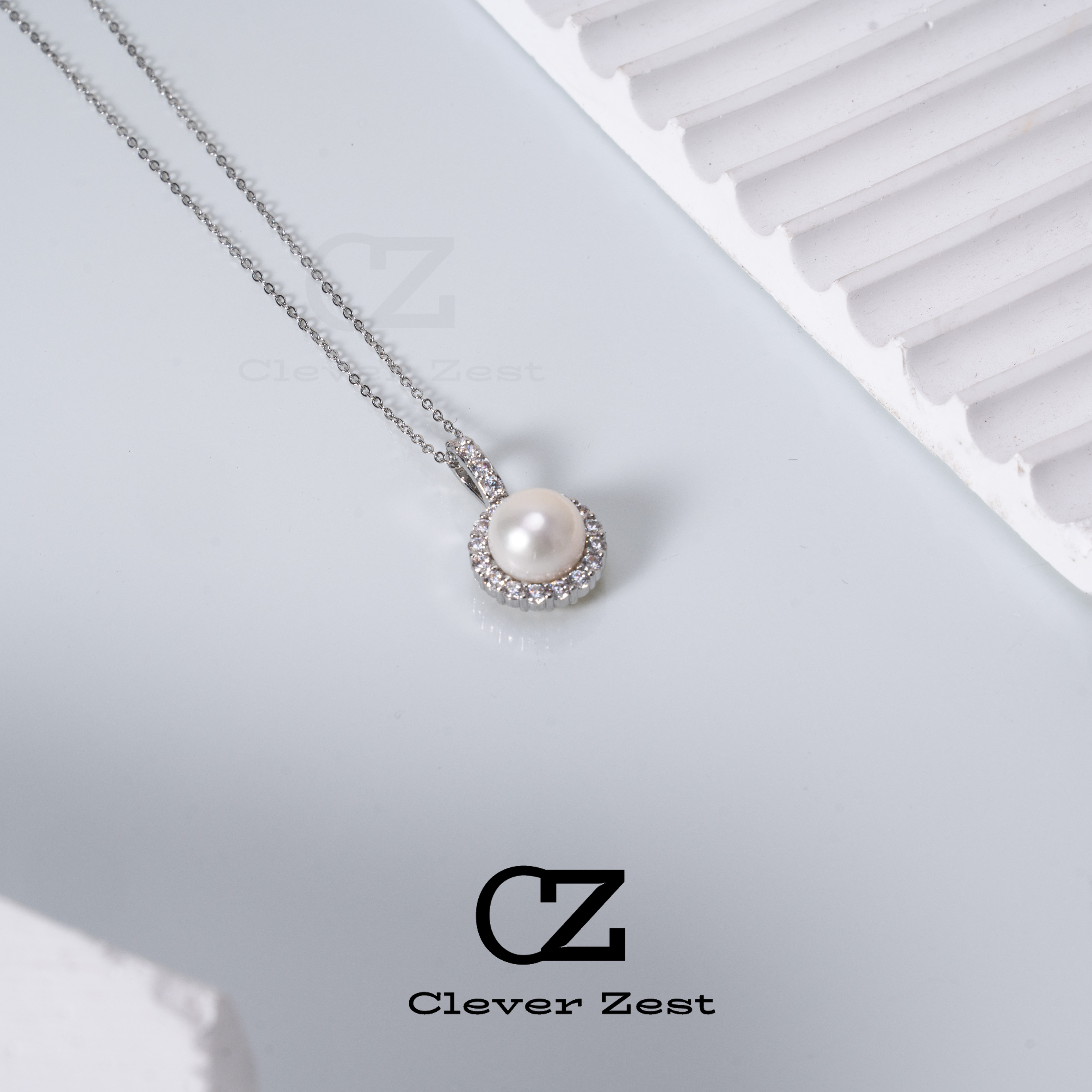 Natural Freshwater Pearls Freshwater Nucleated Double Layers Sparkling Zirconia Pendant Fashion Party Ladies Gift