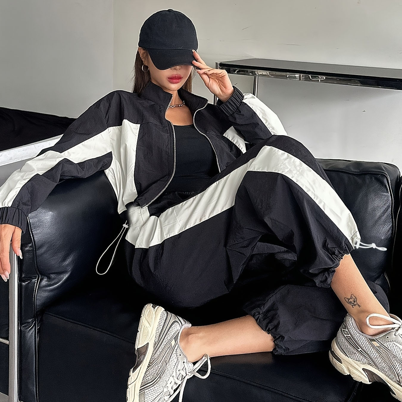 Women's Spring Autumn New Black and White Contrast Color Elastic Drawstring Fashion Casual Sports Suit