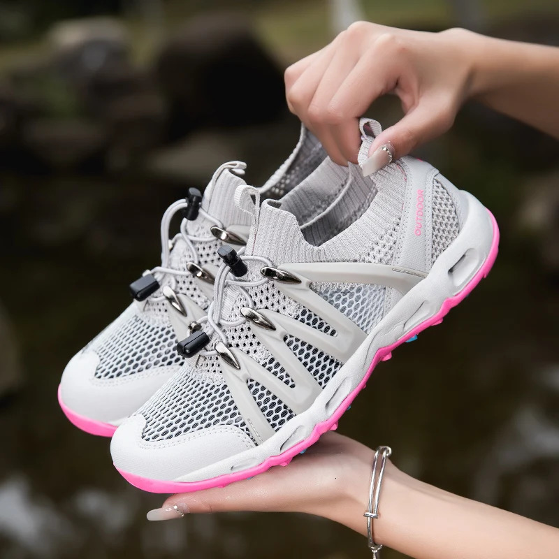 HKDQ Mesh Outdoor Sneakers Men Big Size Summer Breathable Hiking Shoes Couple Non Slip Wading Women Sports Shoes 250624