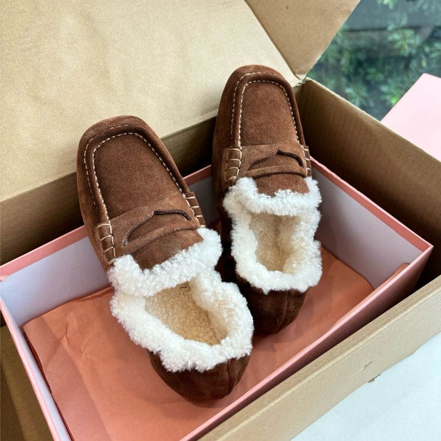 designer woman shoe Luxury loafers high quality suede fur furry fluffy Flat Dress Winter Wool Shearling slip on warm shoes Outdoor warm Walking Vacation fur shoes