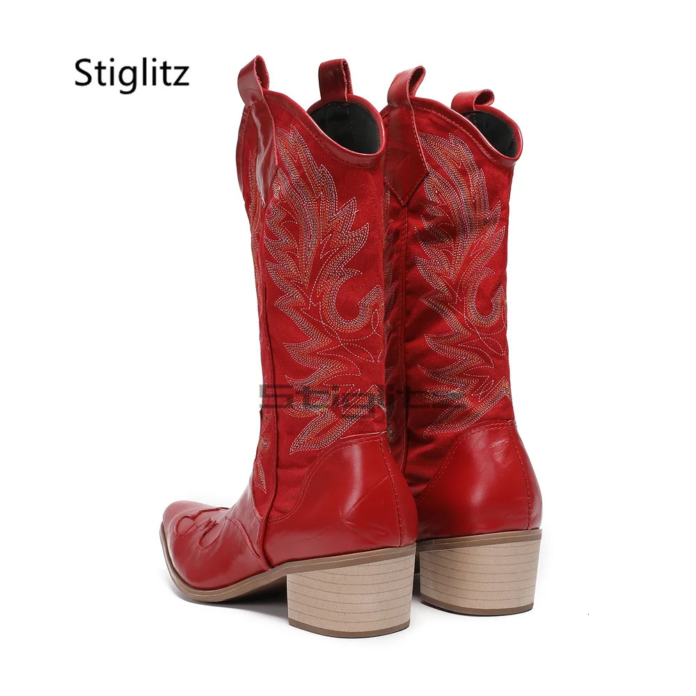 Totem Embroidery Western Cowboy Boots for Men Red Retro Mid-Calf Boots 6Cm Pointed Toes Mens Shoes Genuine Leather Winter Boots 250715