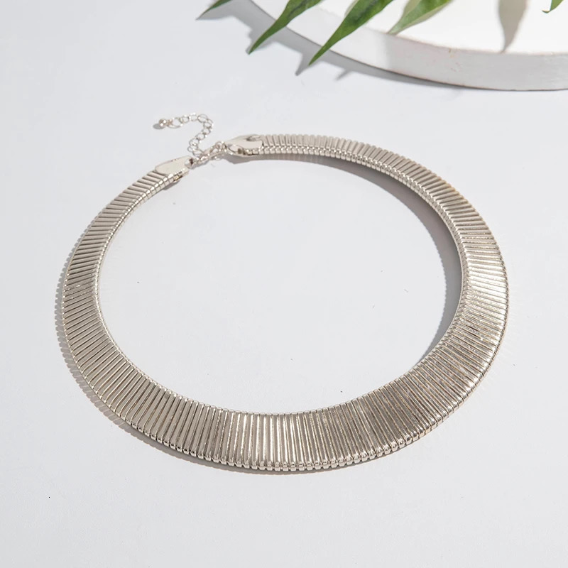 Tocona Vintage Exaggerated Gold Silver Colour Chunky Choker for Women Striped Collar Necklace with Adjustable Chain Jewelry 250717