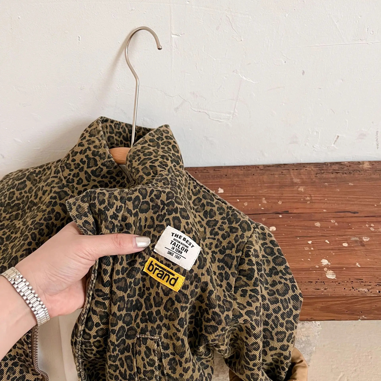 AYNIGIELL Spring Autumn Childrens Casual Long-sleeved Jacket Boys Korean Leopard Print Jacket Girls Short Denim Coat 250716