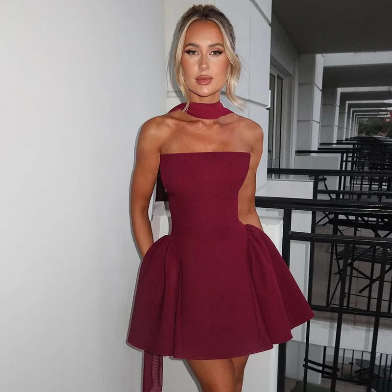 Avrilyaan Off Shoulder Backless Sexy A-line Dress Women 2025 Elegant Party Dress Strapless Bodycon Mini Summer Dress Vestidos 250715
