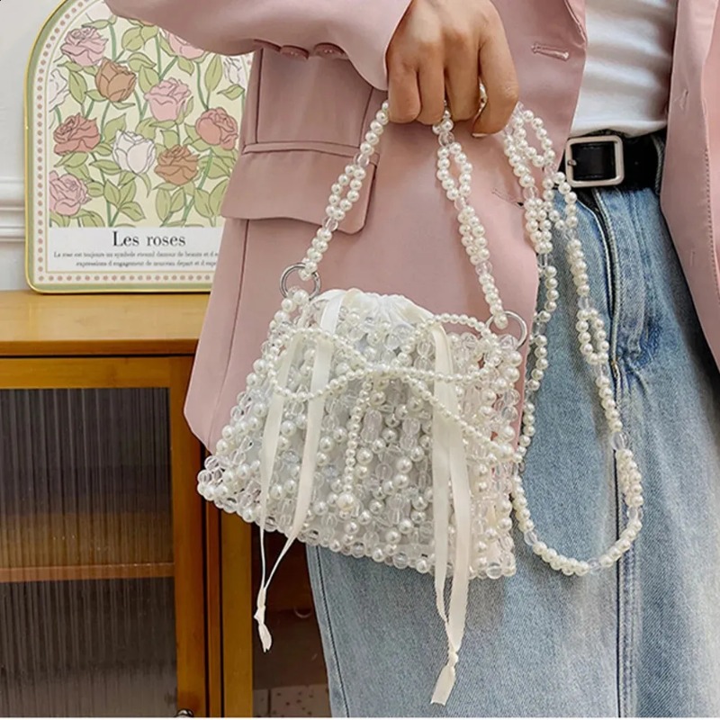 Pearl Exquisite Shiny Coin Purse for Ladies - Stylish Earring Bag Design