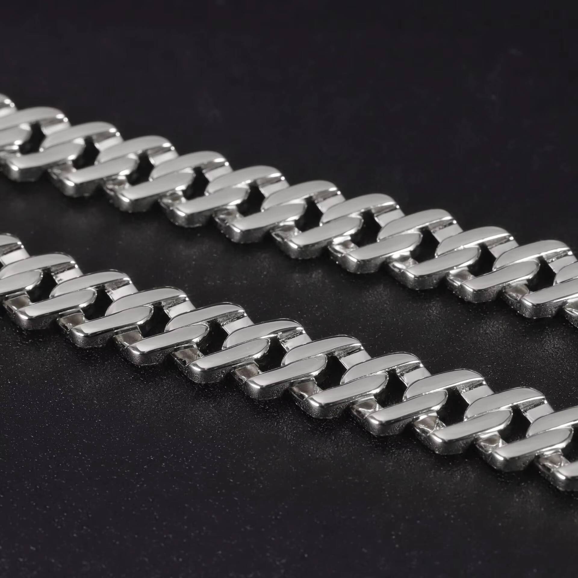 Astwo Moissanite Chain Sterling Silver 925 Gold Plated 14MM Miami Hip Hop Jewelry Moissanite Cuban Link Bracelet