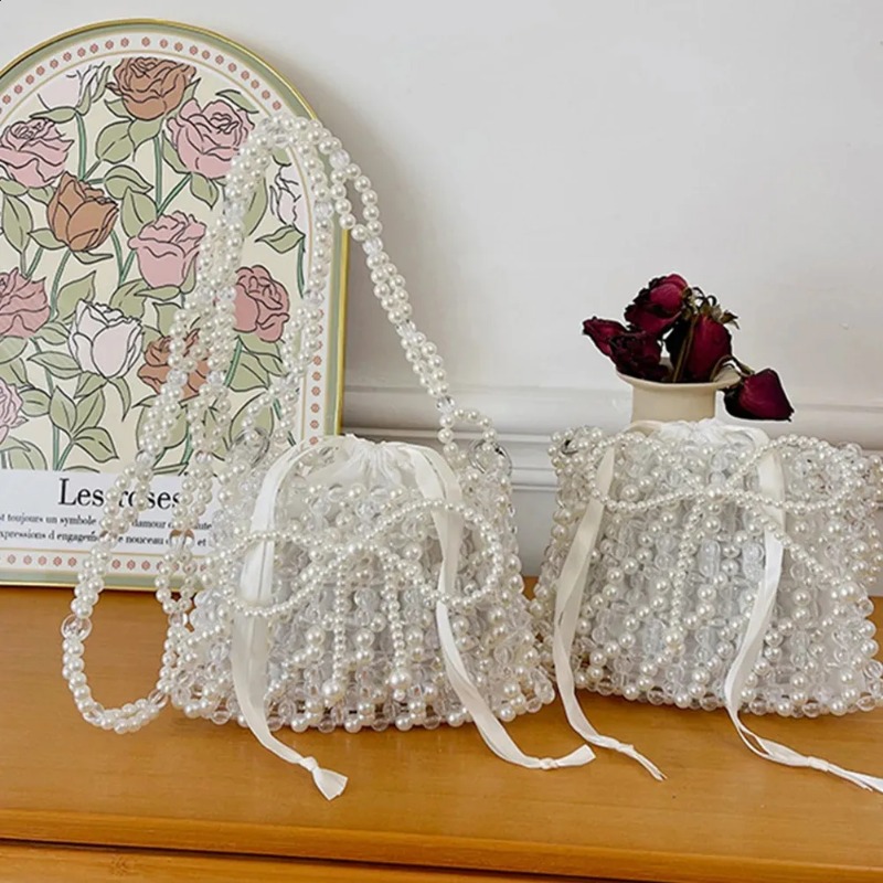 Pearl Exquisite Shiny Coin Purse for Ladies - Stylish Earring Bag Design