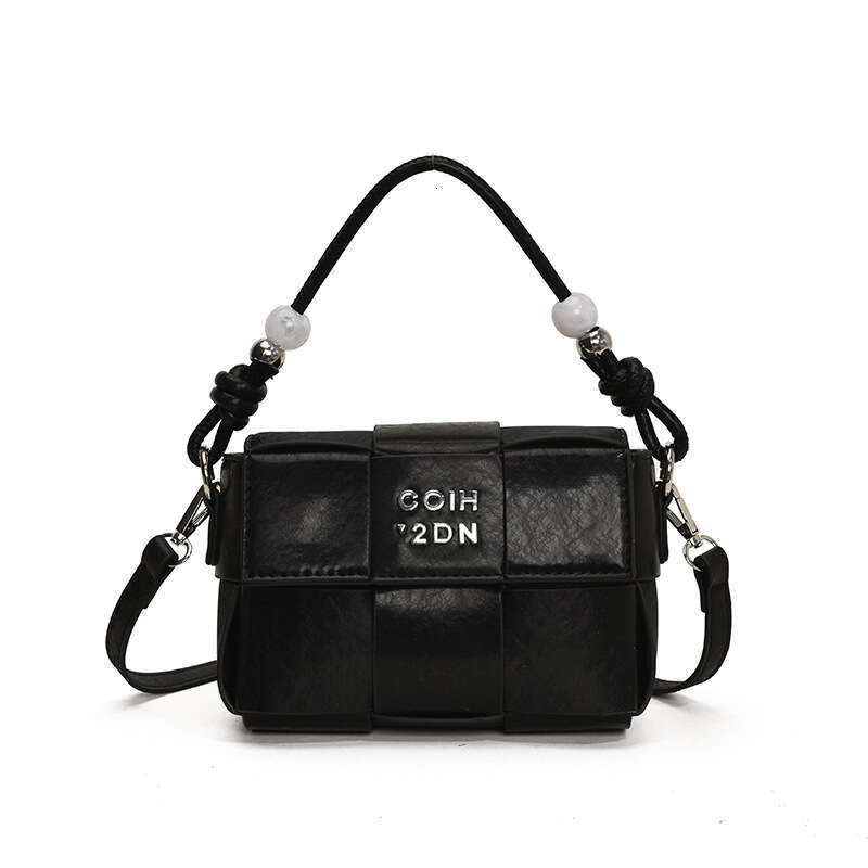 Spring Summer Super Hot Niche Woven for Women 2025 New Fashion Versatile Crossbody Exquisite Mini Small Square Bag