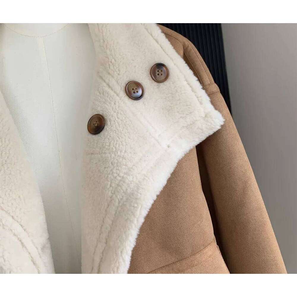 Designer Clothing 2025 New Winter Warm Thick Suede Two Way Wear Furry Turn Down Collar Women Jacket Coat Casaco Feminino Fashion