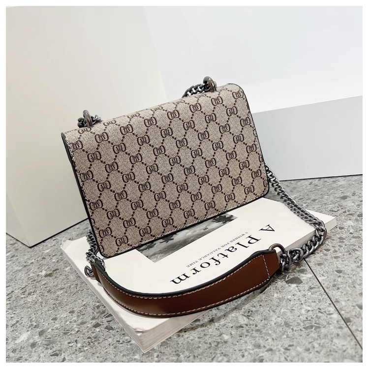 Designer Bag Shoulder Bag Luxury Bag Wallet Tote Bag Classic Metallic Letters Crossbody New Ladies Cowhide Purse Large Shopping Bucket Bag Multicolor 