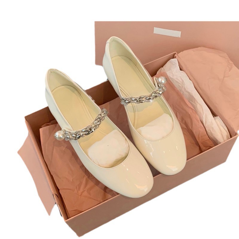 Grape Mom Studiolee Shallow Mouth One-Strap Pearl Single Small Chunky Heel Patent Leather Round Toe Mary Jane Shoes for Women ddmysaturn