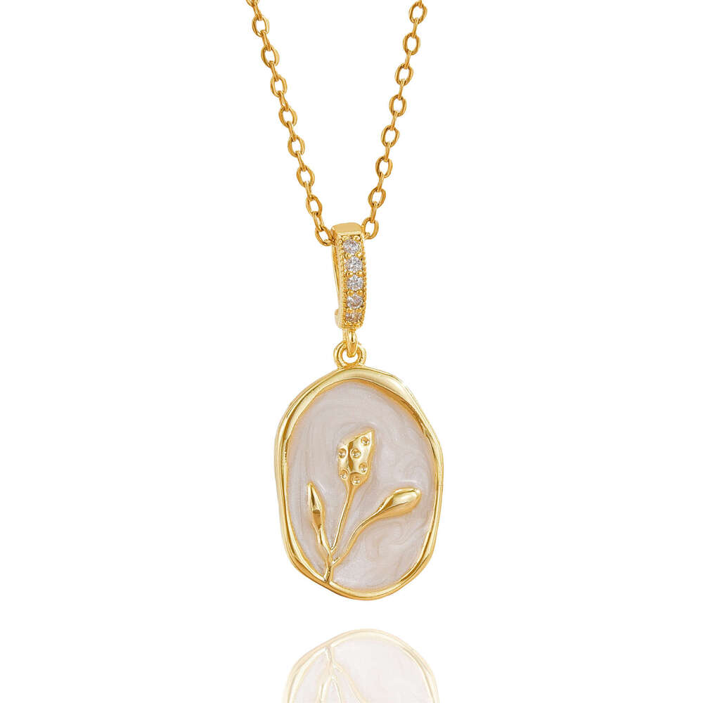 Sweet Style Exquisite Full Dia Leaf Zircon Grape Pendant Necklace Niche Personality Fashionable Versatile Collarbone Chain 999