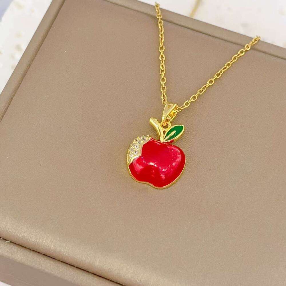 2025 New Creative Apple Pendant Exquisite High-End Niche Design Style Collarbone Chain B19