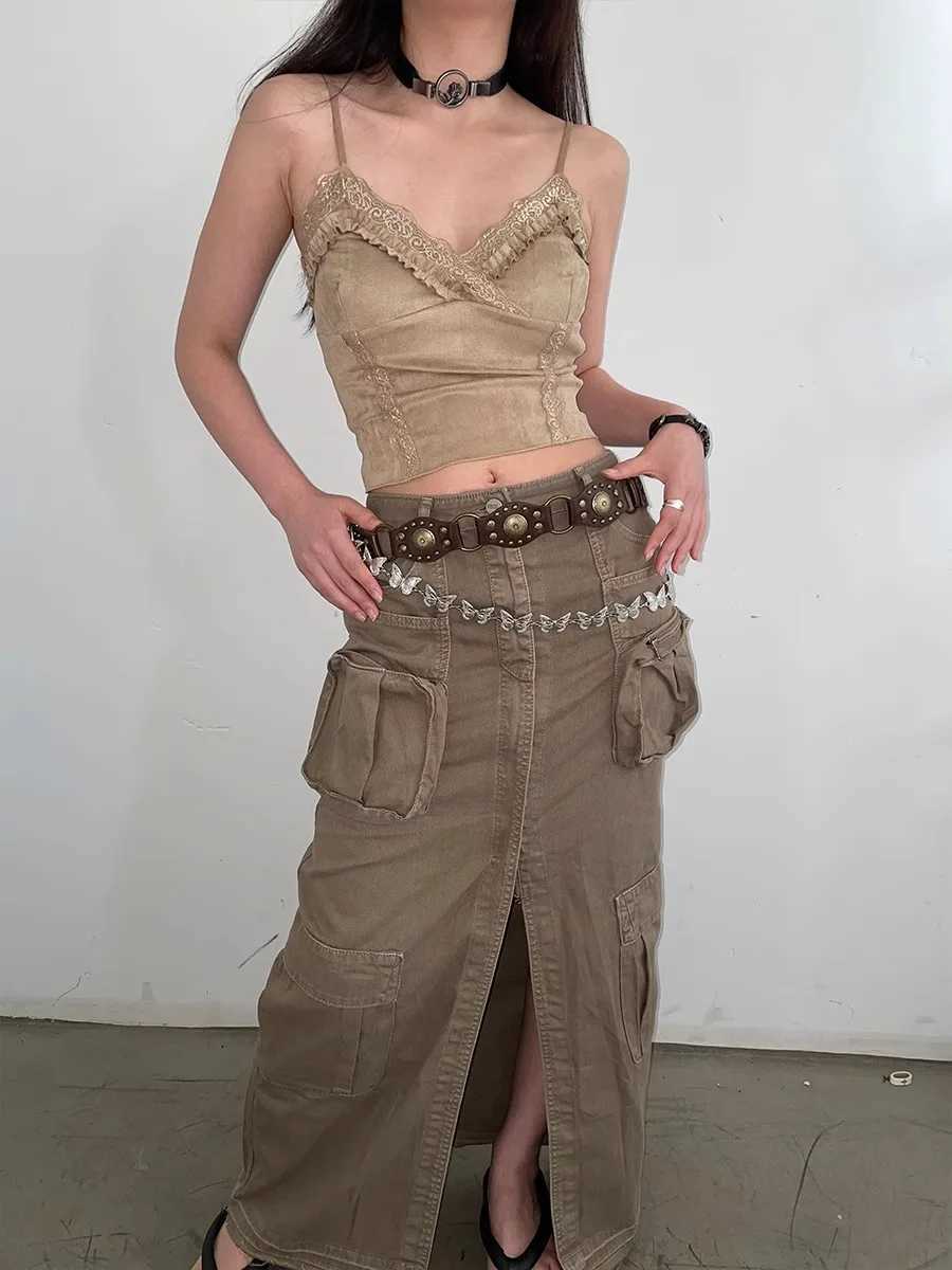 2025 New American Vintage Brown Rivet Belt for Women Western Cowboy Belt Versatile Denim Belt with Ins Style W250717