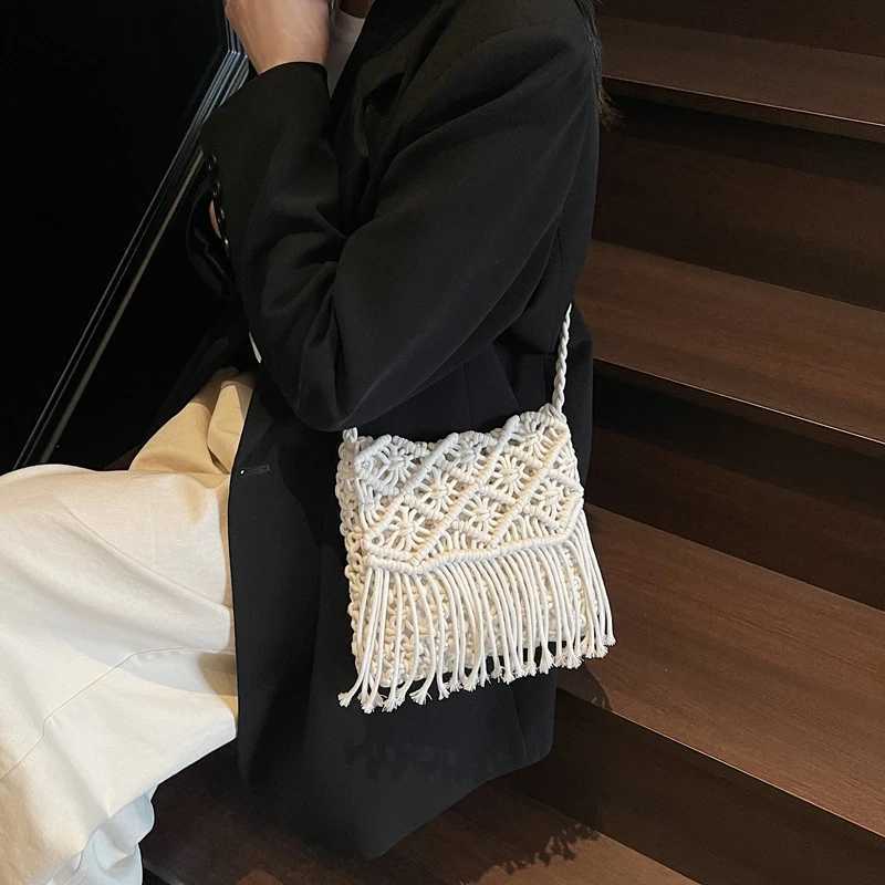 Bohemian Tassel Woven Bag for Women 2025 New Style Niche Hollow-out Design Single Shoulder Bag Literary Crossbody Bag Z250717