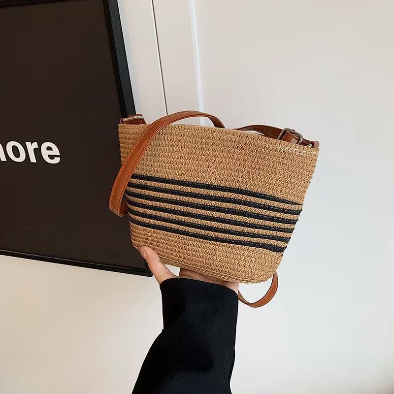 Summer new women's handbag new fashion casual fashion women's shoulder bag woven bucket bag new designer bag new designer luxury bag