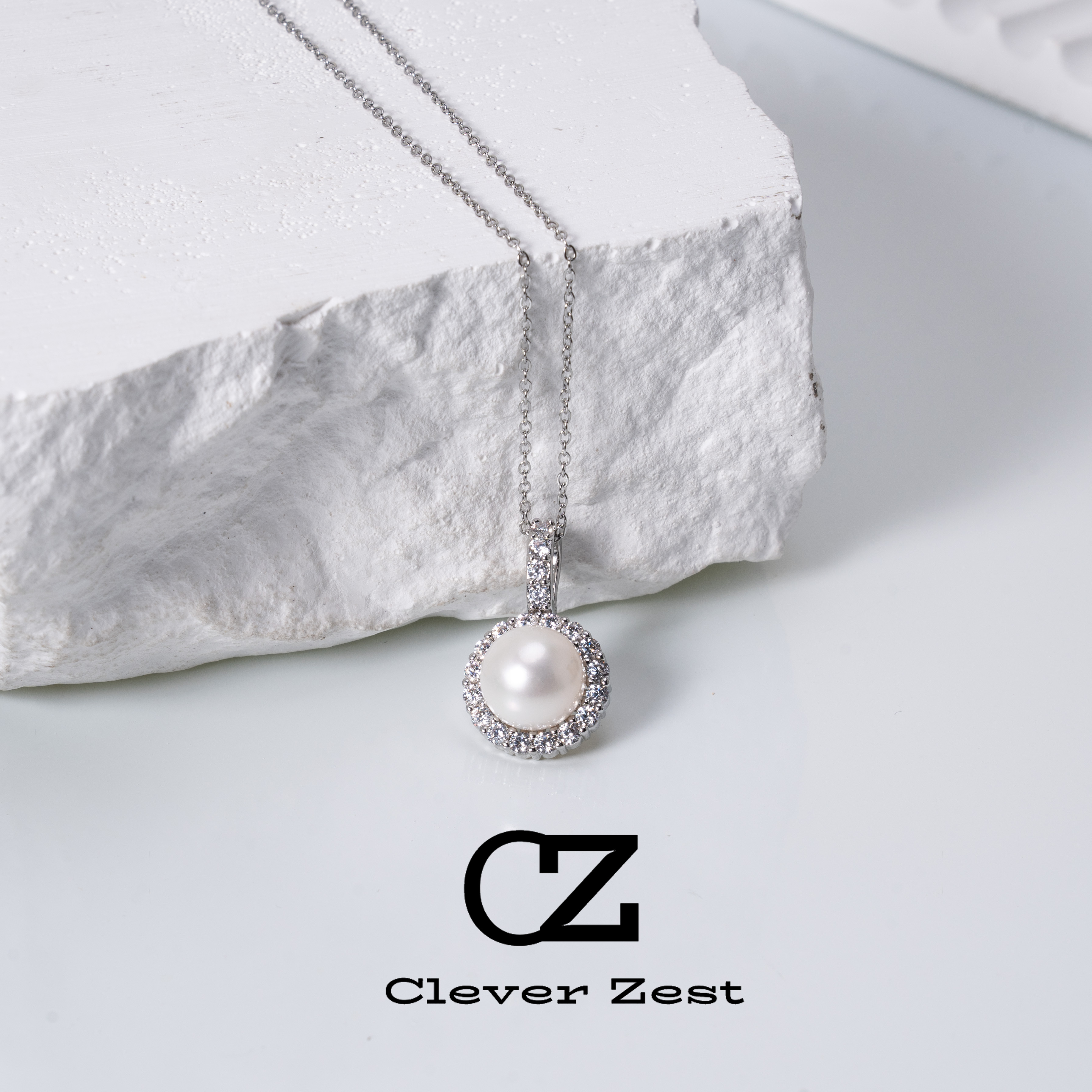 Natural Freshwater Pearls Freshwater Nucleated Double Layers Sparkling Zirconia Pendant Fashion Party Ladies Gift