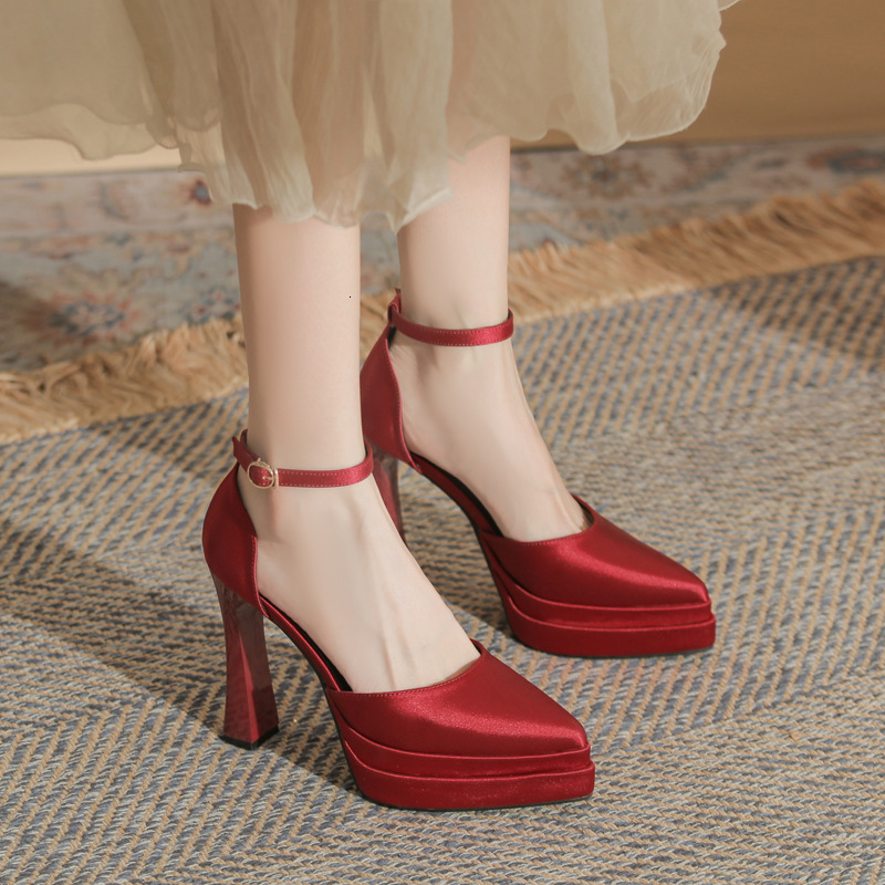 Jingang M11501 Pointed Toe Chunky Hollow Double Layer Waterproof Platform Super High Heel Single for Women 2024 Wedding Bride Shoes ddmysaturn