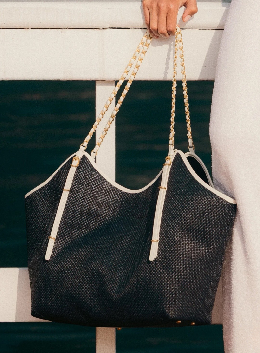 Real Leather Womens Large Capacity Totes With Chain Belt Fashion Designer Purses And Handbags Straw Woven Beach Bags Travel Shopping Luggage Lady Shoulder Bags 3273