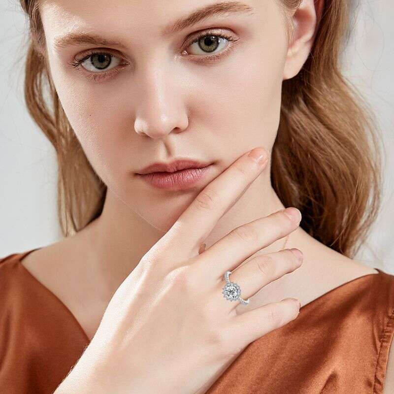 Fashion Sunflower For Women, Light Luxury High-End Feel, Silver Gold-Plated Moissanite Diamond Ring 852