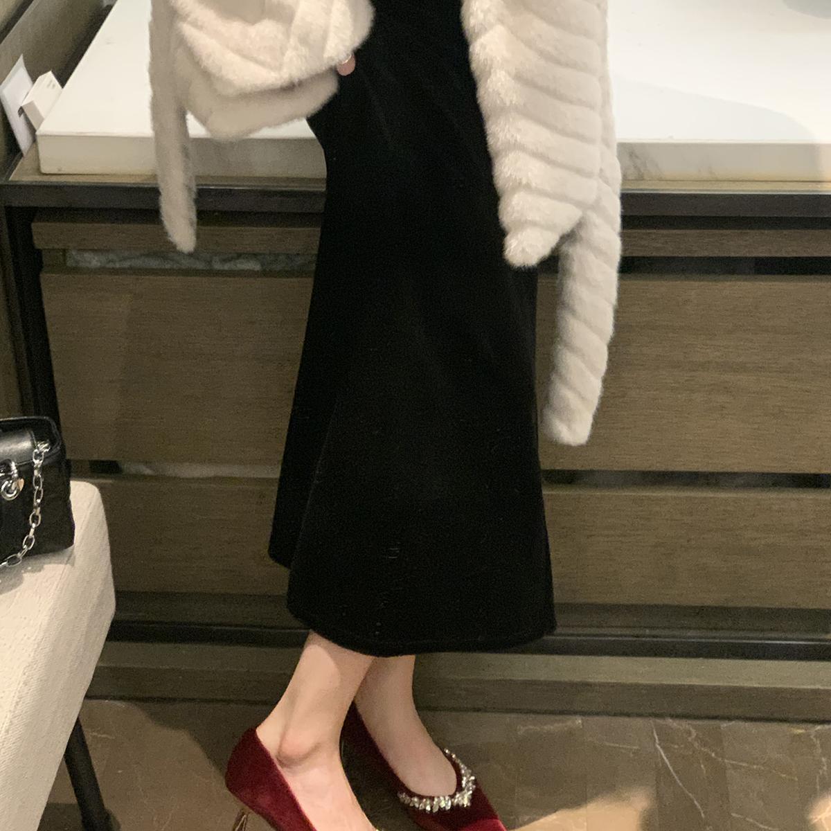 Sheepskin Version Grape Mom Same Sparkling Rhinestone Single Women French Style Elegant Pointed Toe Stiletto Shallow Mouth Wedding Shoes High Heels dd