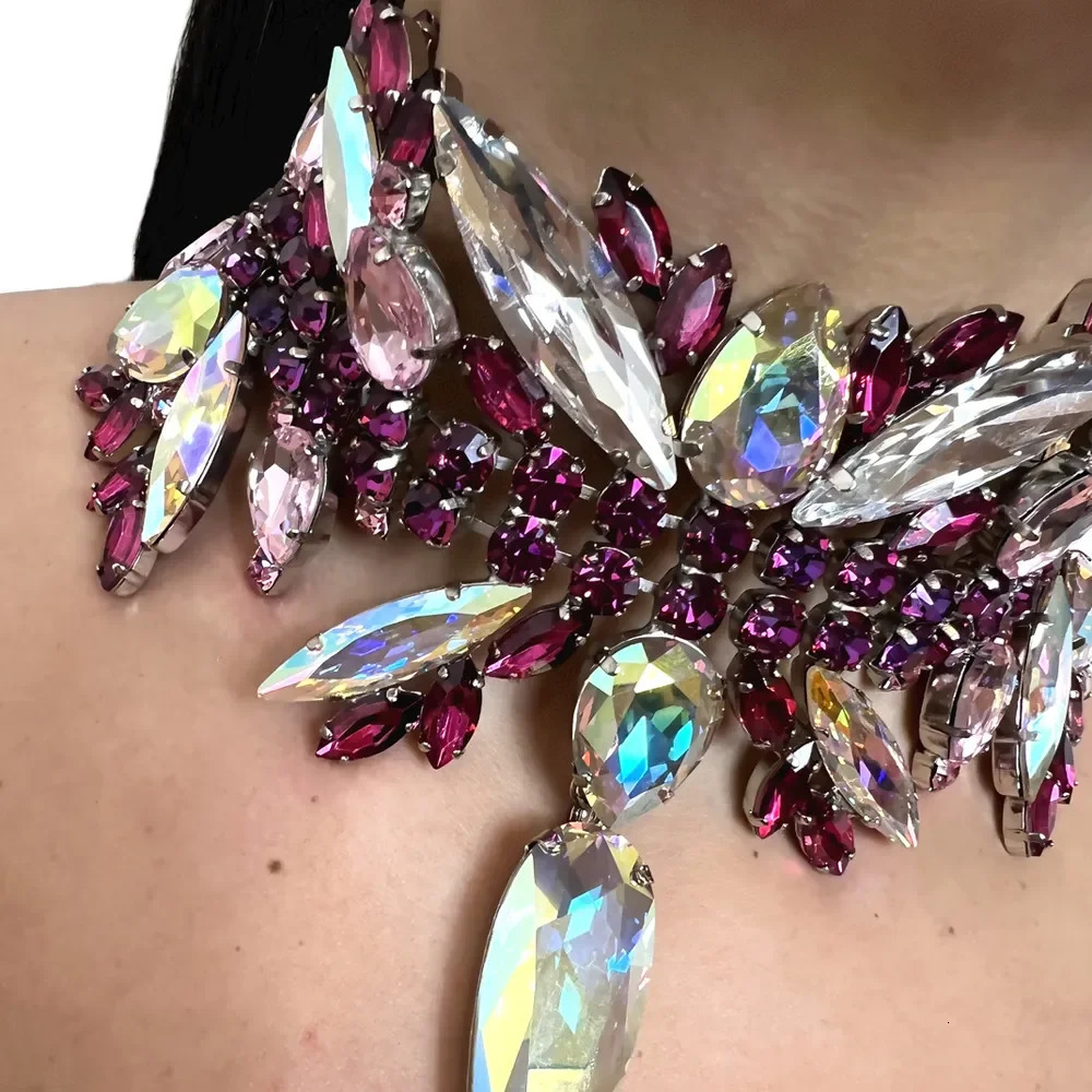 Elegant Bridal Exaggerated Crystal Choker Chain Statement Collar for Women Large Rhinestone Necklace Party Jewelry Gift 250716
