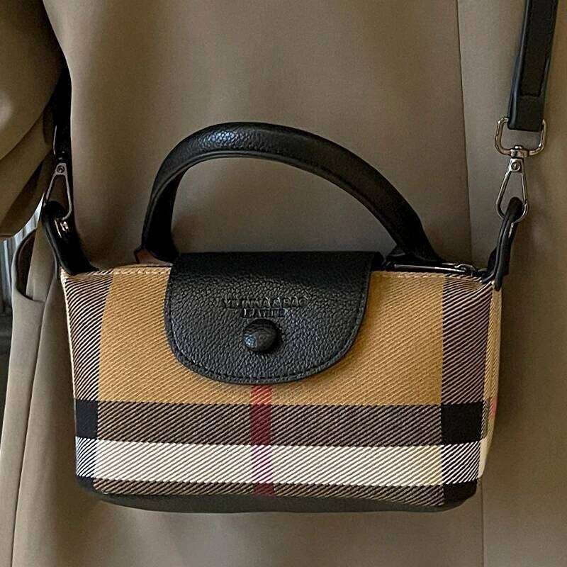 European And American Fashion Women's 2024 New Check Pattern Dumpling Handheld Crossbody Bag