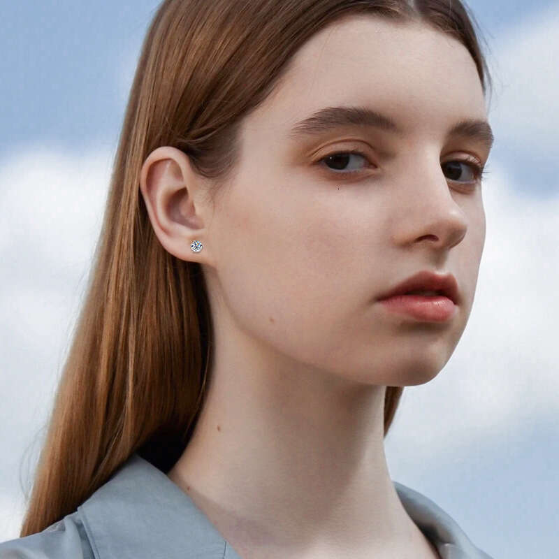 Elegant 1 Carat Moissanite Earrings For Women, Ins Style, High-End Feel, Pure Sier Ear Jewelry E5f