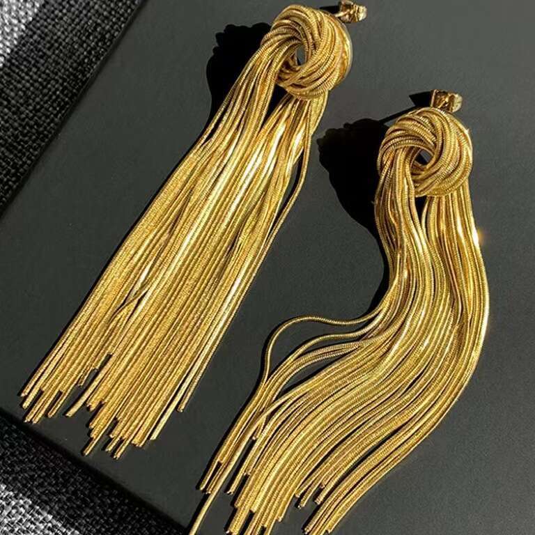 Shuting's Sister-in-Law Same Style Earrings 2025 New High Leaf Design Chen Shuting Tassel Long Trendy
